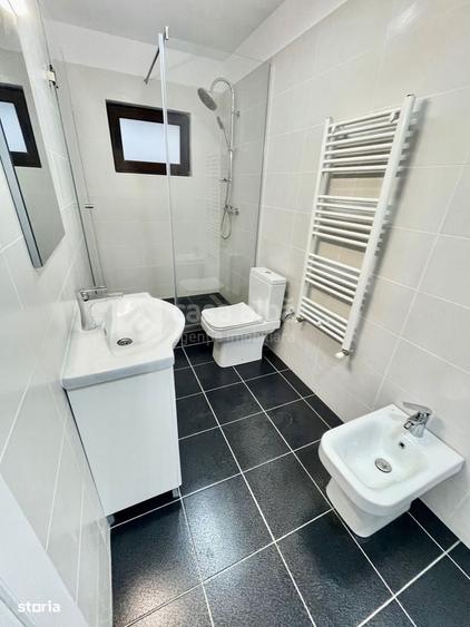 Casă cu 4 camere cu Teren 500 Mp în Bucium