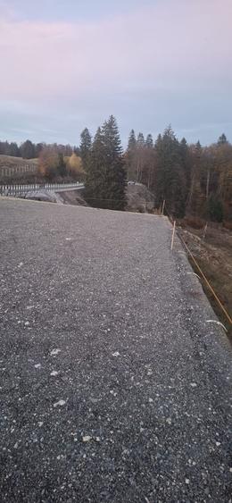Teren de 2000 mp, în Dâmbovicioara