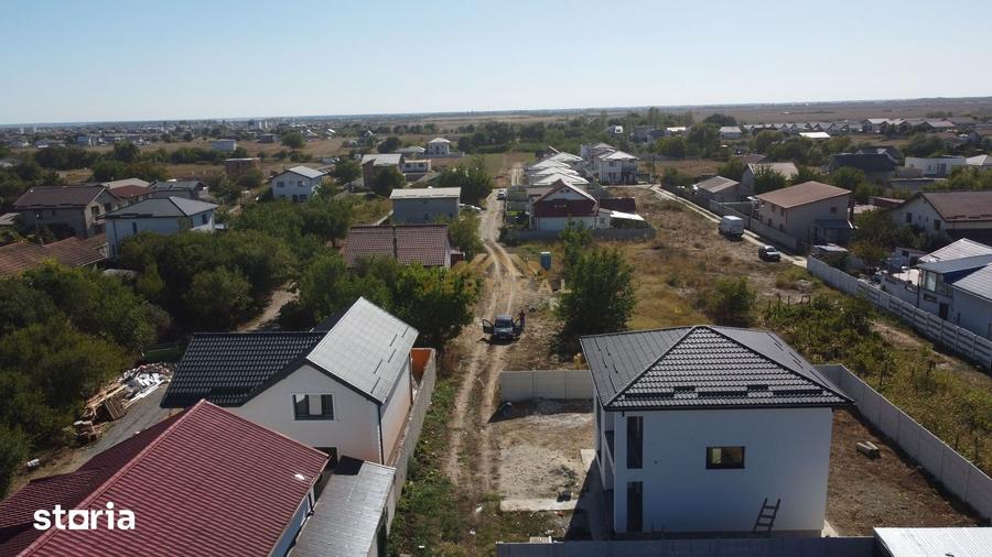 Casă cu 4 camere cu Teren 380 Mp în Singureni