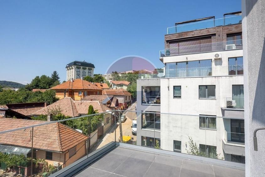 Apartament superb, confort, multiple utilitati! CENTRAL - 15