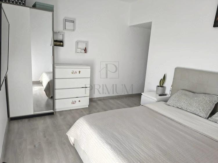 Apartament cu 4 camere semidecomandat în Giroc