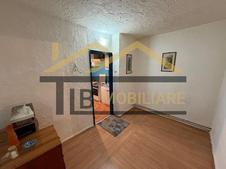 Apartament cu 2 camere decomandat în Diamant