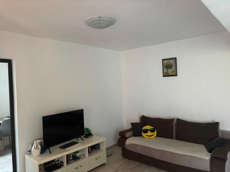 Apartament cu 2 camere nedecomandat în Central