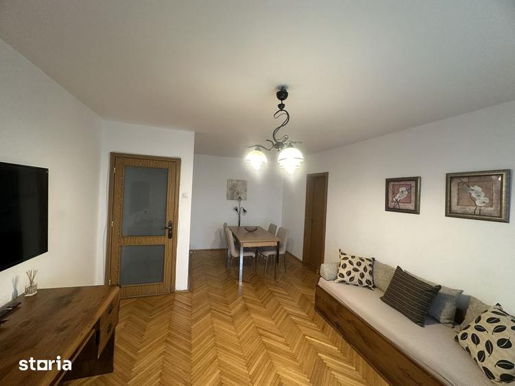 Apartament cu 3 camere decomandat în Cișmigiu