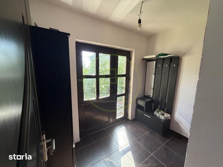 Casă cu 4 camere cu Teren 1250 Mp în Malu Mare