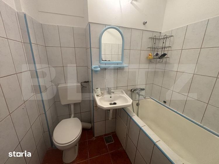Apartament cu 3 camere în Solidarității