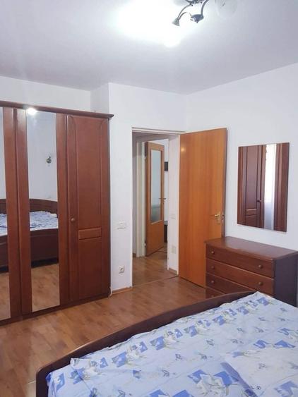 Apartament cu 2 camere decomandat în Drumul Taberei