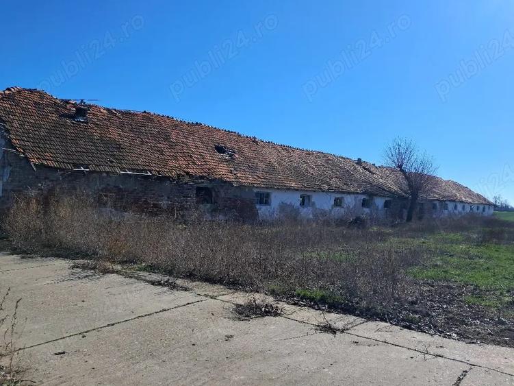 Spațiu comercial, de 906 mp, în Central