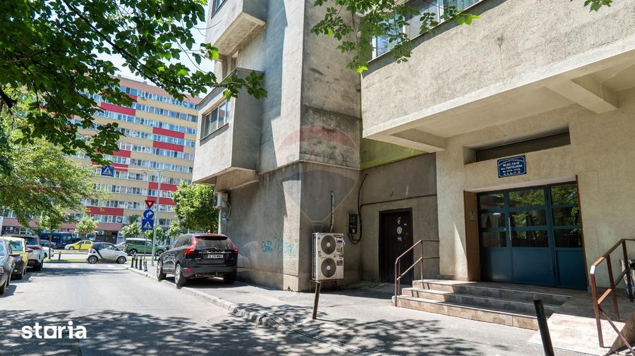 Apartament cu 2 camere semidecomandat în Pantelimon