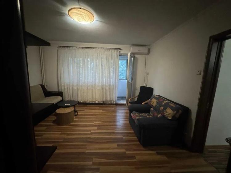 Apartament cu 3 camere circular, mobilat în Drumul Taberei