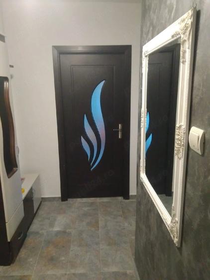 Garsonieră decomandată în Horia