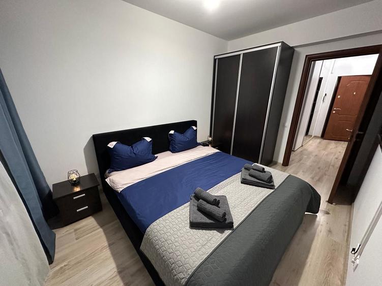 Apartament cu 2 camere decomandat în Titan