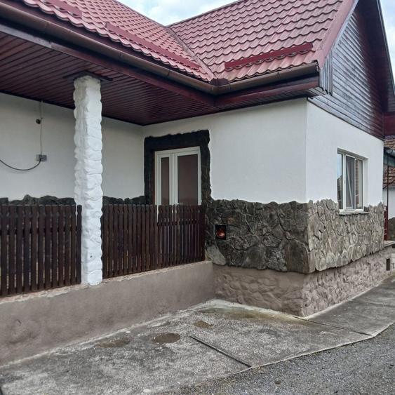 Casă cu 3 camere în Central