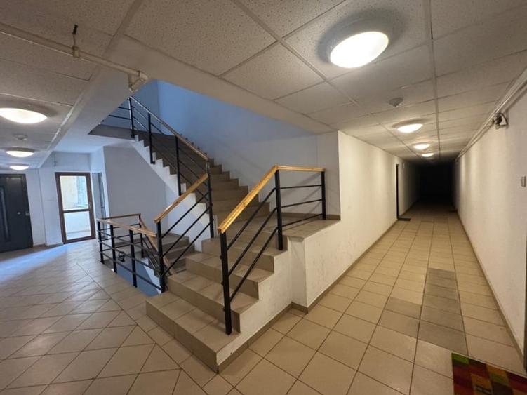 Apartament cu 2 camere decomandat în Mihai Bravu