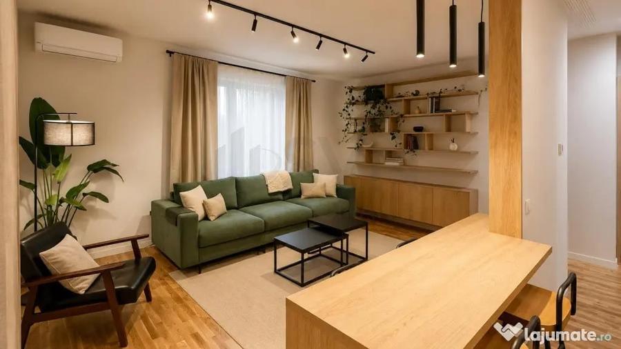 Apartament cu 3 camere semidecomandat în Străulești
