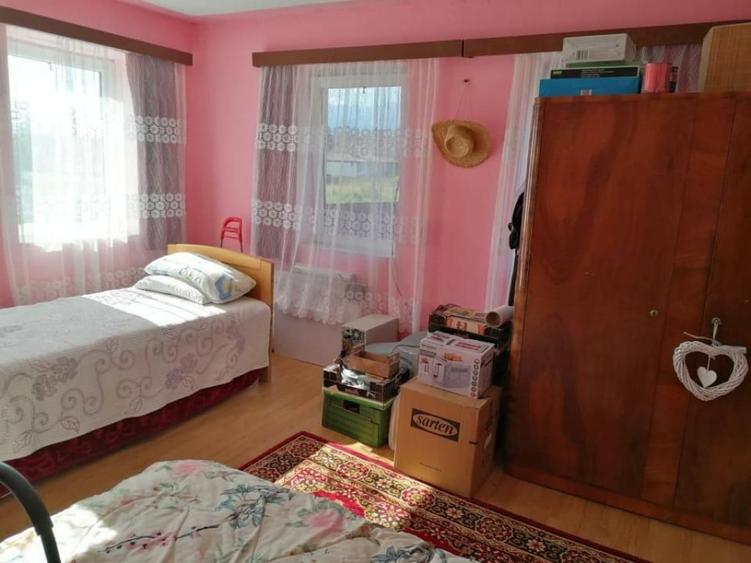 Casă cu 2 camere cu Teren 868 Mp în Central