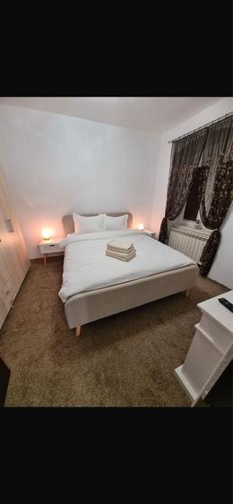 Apartament cu 2 camere nedecomandat în Central