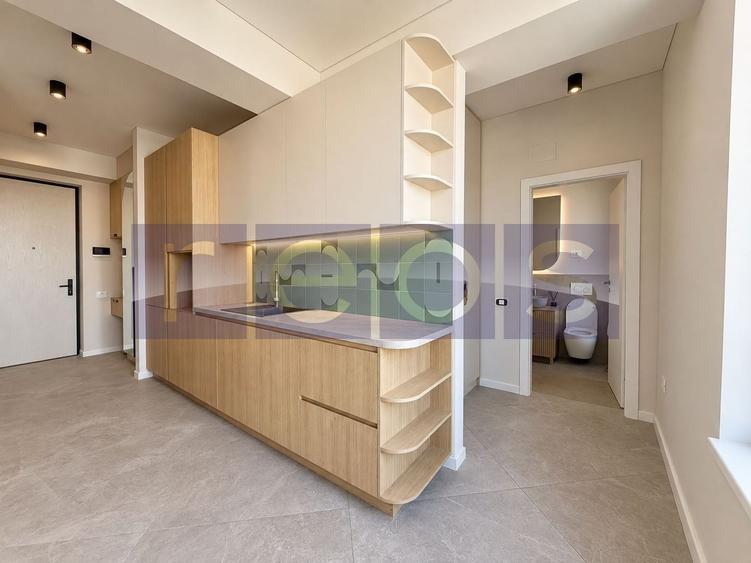 Apartament cu 2 camere semidecomandat, mobilat în Pipera