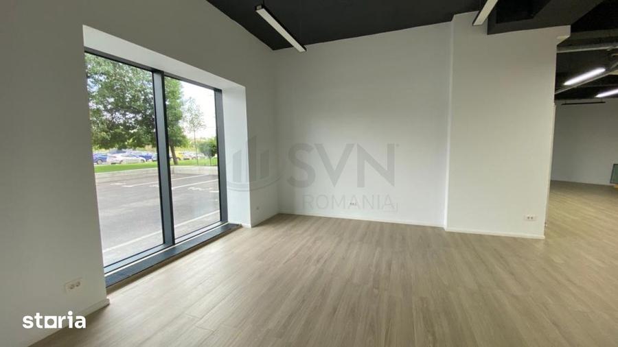 Spațiu comercial, de 273.3 mp, în Militari