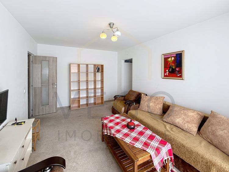 Apartament cu 3 camere semidecomandat, mobilat în Mănăștur