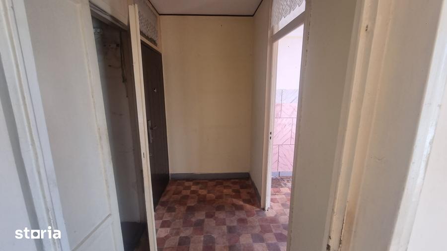 Apartament cu 2 camere semidecomandat în Rogerius