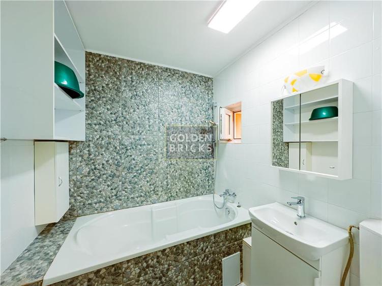 Apartament cu 2 camere semidecomandat, mobilat în P-ța Muncii