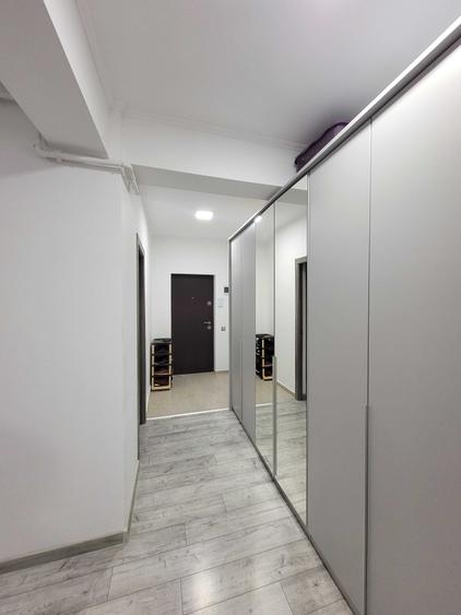Apartament cu 2 camere decomandat în Florești