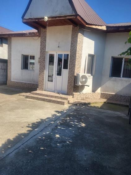 Casă cu 4 camere în Popești