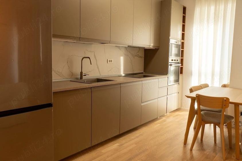 Apartament cu 2 camere semidecomandat, mobilat în Ultracentral