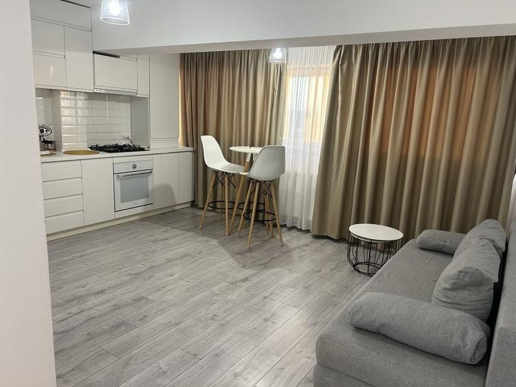 Apartament cu 2 camere decomandat în Exterior Vest