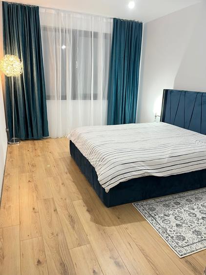 Casă cu 4 camere în Petroasa Mare