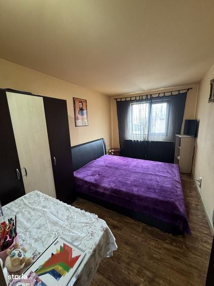Casă cu 4 camere cu Teren 450 Mp în Vadu Pașii