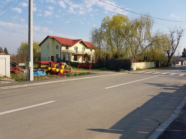 Teren intravilan de 2000 mp, în Cornetu