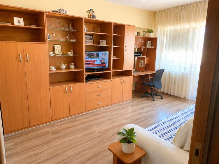 Apartament cu 2 camere decomandat în Tomis III