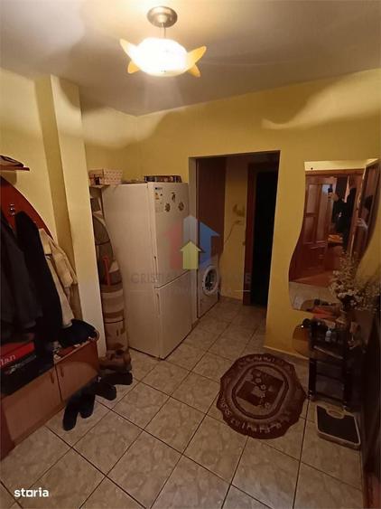 Apartament cu 2 camere decomandat în Dorobanți