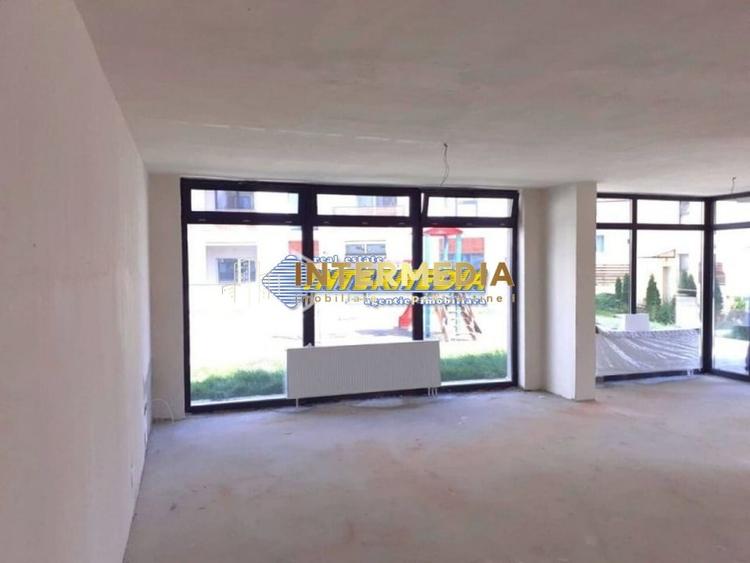 Spațiu comercial, de 120 mp, în Cetate