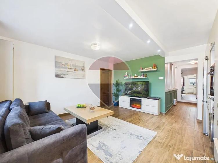 Apartament cu 3 camere semidecomandat în Drumul Taberei