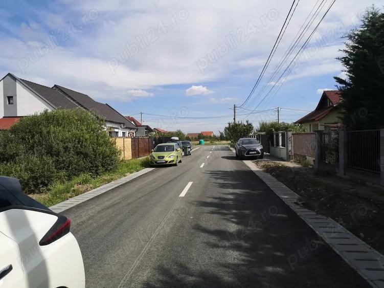 Teren de 916 mp, în Dumbrăvița
