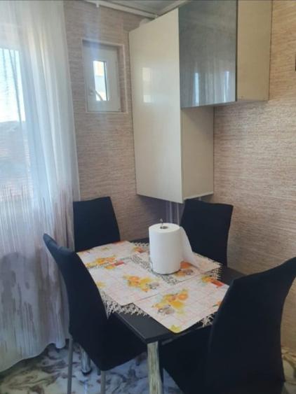 Apartament cu 3 camere decomandat în Gheorgheni