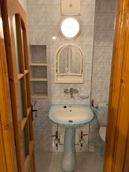 Apartament cu 3 camere decomandat în Lunei