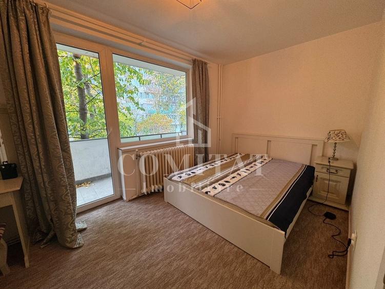 Apartament cu 3 camere semidecomandat, mobilat în Gheorgheni