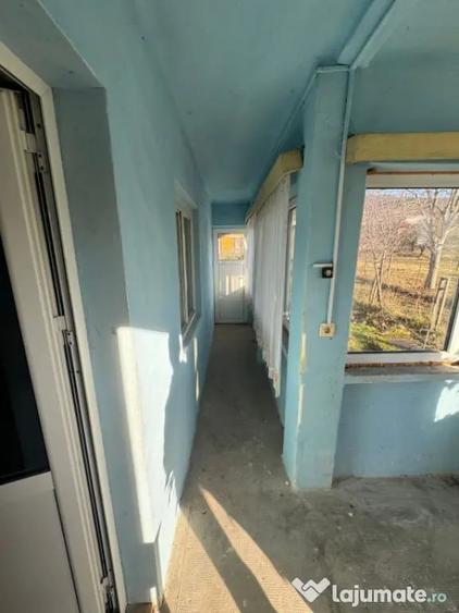 Casă cu 1 camere cu Teren 420 Mp în Tăuții de Sus