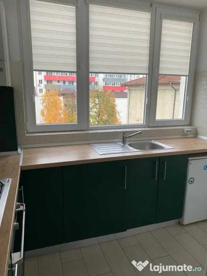 Garsonieră decomandată în Brâncoveanu