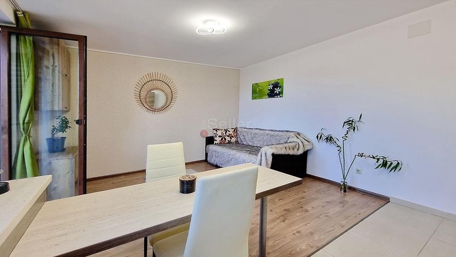 Apartament cu 2 camere decomandat, mobilat în Tractorul