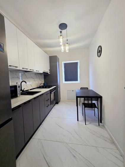 Apartament cu 2 camere decomandat în Dobroești
