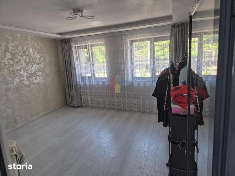 SuperCasa 4 cam Caramida Centru-Bis.Sf. Gheorghe, pentru 2 familii - 1