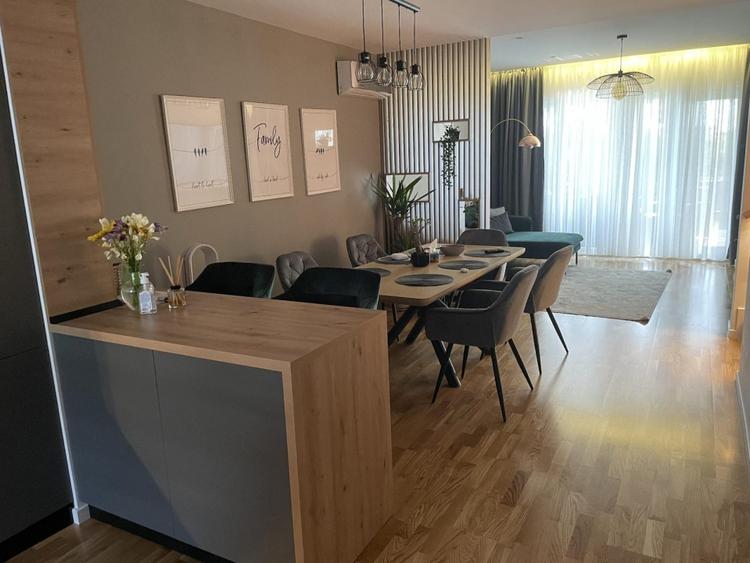 Casă cu 5 camere cu Piscina în Pipera