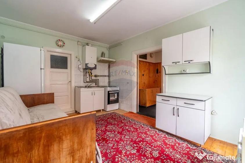 Casă cu 2 camere cu Teren 459 Mp în Dâmbul Rotund