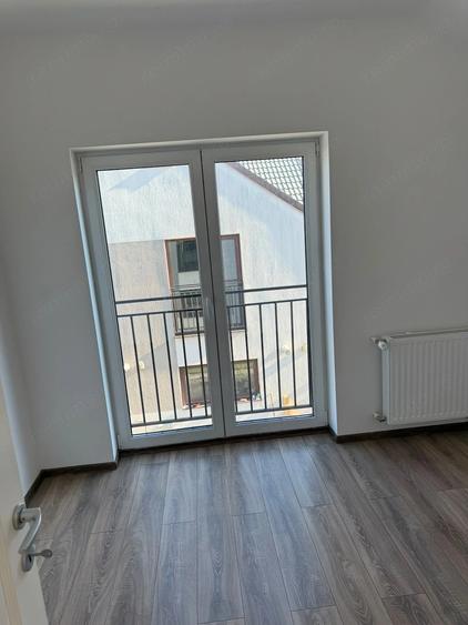Casă cu 4 camere cu Teren 375 Mp în Central