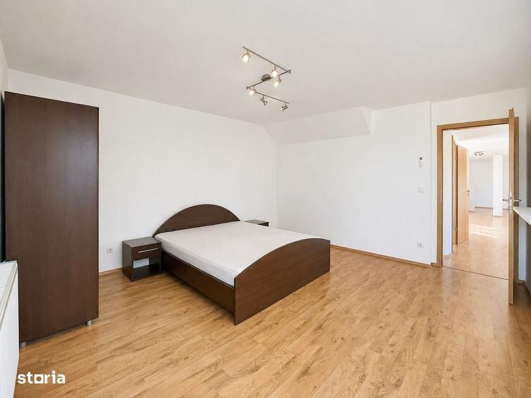 Apartament cu 4 camere în Girocului